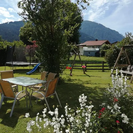 Feriengut Fingerhof Apartamento *